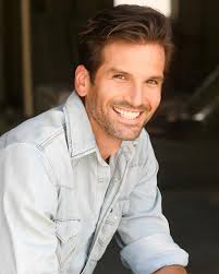 Colin Owens's Instagram, Twitter & Facebook