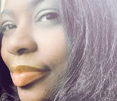 Dr. Roberta Hoskie's Millionaire Mindset Sisterhood Becomes a Bank!