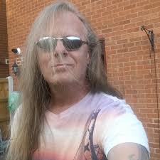 Our Gerald, Nigel, and me ode Mon John all Wordsly born and bred.