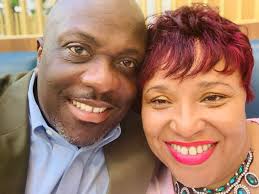 It's a beautiful Friday morning.Dear Lord may ur light shine upon our  paths🙏🙏🙏🙏