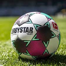La stessa denominazione è usata per la seconda serie di altri sport come football americano, hockey su ghiaccio e basket. Das Ist Der Derbystar Bundesliga Ball 2020 2021 Aps Brillant