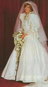 Wo die royale hochzeit stattfand und wer das brautkleid designte. 520 Bezaubernde Braute Ideen In 2021 Braute Hochzeit Kleid Hochzeit