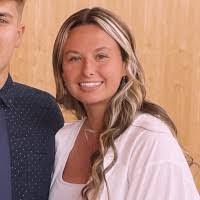 Ashlyn Tate's Instagram, Twitter & Facebook