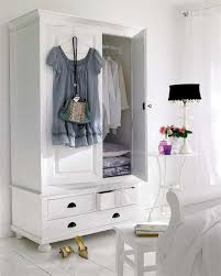 Ikea's mandal bed has always been a stunning piece of bedroom furniture with storage. 57 Smart Bedroom Storage Ideas Digsdigs