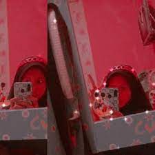 Oleh karena itu unsur utama dalam tari adalah gerakan atau yang juga dikenal dengan istilah wiraga. Gerakan Pada Tari Yang Hanya Mementingkan Keindahan Semata Dan Tidak Mengandung Suatu Pengertian Brainly Co Id