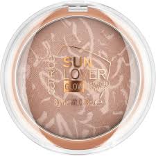 Ultrafeine textur, zum bronzen und konturieren bronzer ist perfekt für einen sonnengeküssten, warmen look und kann sogar das gesicht definieren. Catrice Puder Sun Lover Glow Bronzing Powder 010 8 G Dauerhaft Gunstig Online Kaufen Dm De