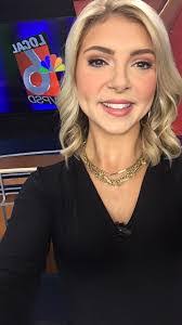 Leah Shields's Instagram, Twitter & Facebook