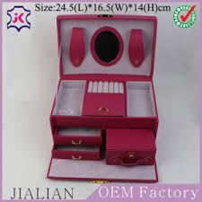 Mirrored glass design with crystal effect. China Rose Red Color Faux Leather Large Mirrored Jewelry Box With Drawers Travel Case Storage Box With Lock And Leather Handle China Jewelry Box And Mirrored Jewelry Box Price