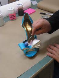 How To Dye Shoes Como Tenir Zapatos Manualidades Zapatos