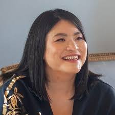 Hazel Strange's Instagram, Twitter & Facebook