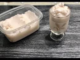 La puoi accompagnare anche con la brioche col tuppo siciliana. Granita Alle Mandorle Ricetta Siciliana Originale Senza Gelatiera Youtube