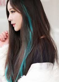 Visualizza altre idee su capelli blu, capelli, capelli colorati. Fili Blu