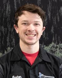 Justin Rhoads's Instagram, Twitter & Facebook