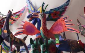Nadie pudo ayudarle porque los avances médicos no estaban disponibles para los mexicanos pobres. Alebrijes Explosion De Color Y Fantasia En Carton O Madera Mexico Ruta Magica