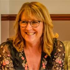 Great to see Louise Smith-Aldous and Carl Taylor share our DIY repair  initiative at the #tpascymru2024 conference.