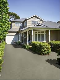 Driveway Painted In Berger Jet Dry Heavy Duty Colour Berger Willow Glade Driveway Paint House Exterior House Styles