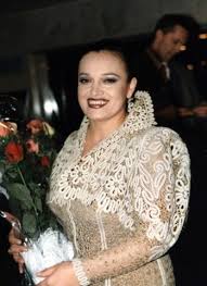 Фотографии, подробно о семье, видео, слушать песни онлайн, последние новости 2018 Nadezhda Kadysheva Biografiya Skolko Let Ansambl Zolotoe Kolco Muzh Aleksandr Kostyuk Syn Grigorij