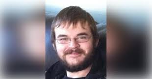 Julie Bean's Instagram, Twitter & Facebook