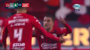 Mauro lainez llega a la frontera ¡bienvenido!, escribieron los xolos de tijuana a través de sus redes sociales para darle la bienvenida al jugador, aunque por el momento no se han especificado los. Golazo De Mauro Lainez Gol De Mauro Lainez Xolos 2 1 Santos Laguna Ligamx Xolos Youtube