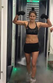 Karolina kowalkiewicz profile, mma record, pro fights and amateur fights. Karolina Kowalkiewicz Is Adorable And Loves Cookies Karolinakowalkiewicz