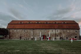 Bei uns finden sie eine moderne präsentationsform um von ihren kunden schnell und einfach gefunden zu. Aussergewohnliche Hochzeitslocation In Thuringen Hochzeitslocation Hochzeit Wald Thuringen