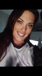 Michelle Cammack's Instagram, Twitter & Facebook