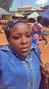 Alisa Cobb's Instagram, Twitter & Facebook