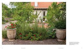 We love the challenge of working with modest sized spaces to fulfil our clients' dreams. Small Garden Design Amazon De Bangay Paul Griffiths Simon Fremdsprachige Bucher