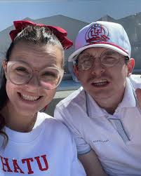 HBD to my forever partner, comedian, male model, skilled (and v patient)  dog groomer, BYU grad who cheers for the Utes for me, ski instructor and  travel extraordinaire 💕 you make my