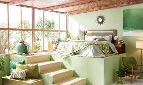 How To Decorate With A Monochromatic Color Scheme Overstock Com Tips Ideas Monochromatic Decor Monochromatic Room Monochromatic Living Room