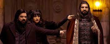 Staten island vampires nandor (kayvan novak) and colin (mark proksch) are roommates in what we do in the shadows. russ martin/fx. What We Do In The Shadows Zweite Staffel Mit Tv Premiere Im August Zehn Neue Abenteuer Mit Nandor Laszlo Und Nadja Tv Wunschliste