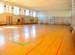 Cu o capacitate de 10 mii de locuri, dintre care 7.300 pe. Der Sportpark BabeÈ Bolyai Universitat