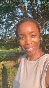 Linda Wigfall's Instagram, Twitter & Facebook