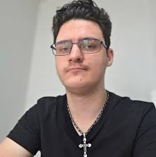 What can cause 100% CPU usage at boot?