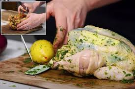 It's not classic by any means but it's delicious and super quick. Jamie Oliver Explains How To Cook Roast Chicken And Common Mistake We Re Making Mirror Online