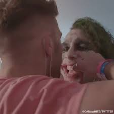 Markus Perez isn’t joking around 😰 #UFCFightIsland5 (via @danawhite)