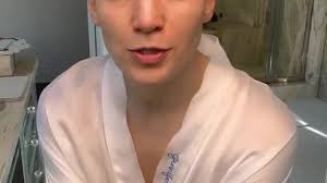 Jennifer Lopez, de 53 anos, impressiona sem maquiagem; Veja vídeo