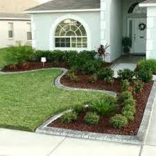 Love The Curved Border Front Yard Landscaping Design Front Yard Design Home Landscaping