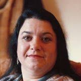 Shelly Pond's Instagram, Twitter & Facebook