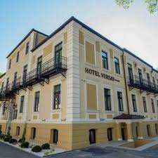 Vila bellevue baile herculane este situata in statiunea baile herculane. Unitati De Cazare In BÄile Herculane 72 Oferte Hotelguru Ro