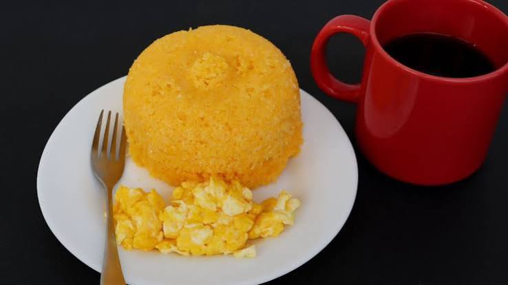 Benefícios do cuscuz com ovo: o que acontece com o corpo se você comer os alimentos todos os dias no café da manhã - TudoGostoso