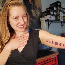 Shannon Archuleta's Instagram, Twitter & Facebook