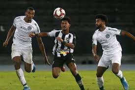Acompanhe as notícias do botafogo no ge.globo, próximos jogos, resultados, contratações e muito mais. Botafogo Perde Jogo Para O Goias E Invencibilidade No Engenhao
