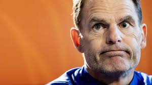 Onder meer vijf ajacieden zijn geselecteerd. De Boer Heeft Hoofdbrekens Over Ek Selectie Maar Over Wie Eigenlijk Nos
