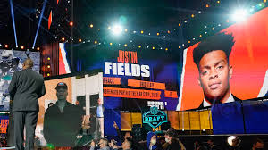 With the 11th overall pick in the 2021 nfl draft, the bears select ohio state qb justin fields. Nfl Draft Justin Fields Chicago Bears Hope Wait Was Worth It For Each Other