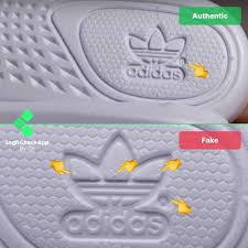 Shop with afterpay on eligible items. Yeezy Boost 350 V2 Synth Reflective And Non Reflective Real Vs Fake Guide Legit Check By Ch