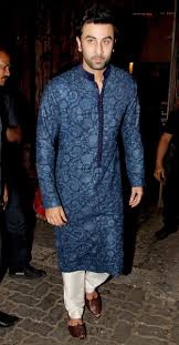 Ranbir Kapoor Photos Salman Ranbir Katrina Other Celebs At Anil Kapoor S Diwali Bash Mens Kurta Designs Gents Kurta Design Boys Kurta Design