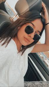 Ceren Kilavuz Adli Kullanicinin My Pics Panosundaki Pin 2020 Kadin Yuzu Kizlar Tumblr Kizlari