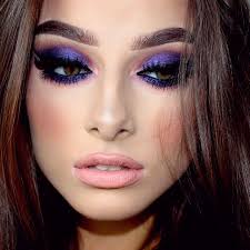 Samia abbas (abbasisamia)