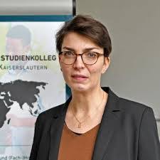 Beatrice Melendez's Instagram, Twitter & Facebook